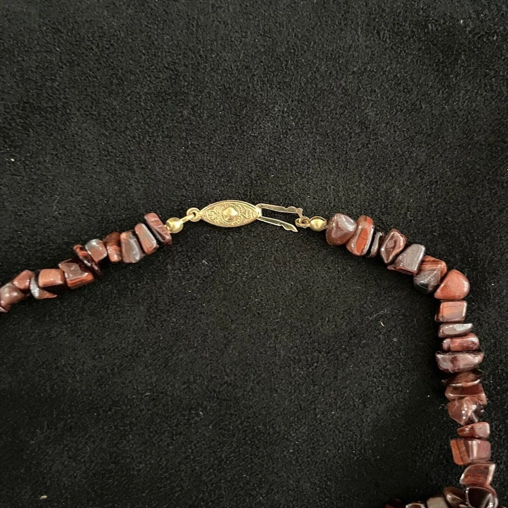 Polished Agate Necklace Red Brown 30